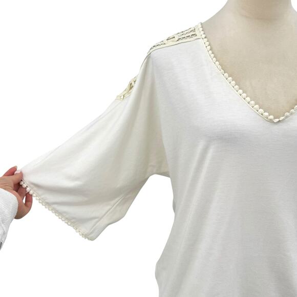 L Space Callisto White Crochet Shoulders Relaxed Top Scoop Back Romper Coverup - Picture 7 of 13